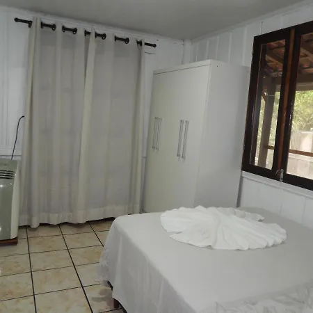 Residencial Brisa Da Ilha Do Mel Villa Exterior photo